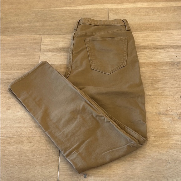 Other - Banana republic traveler pant
